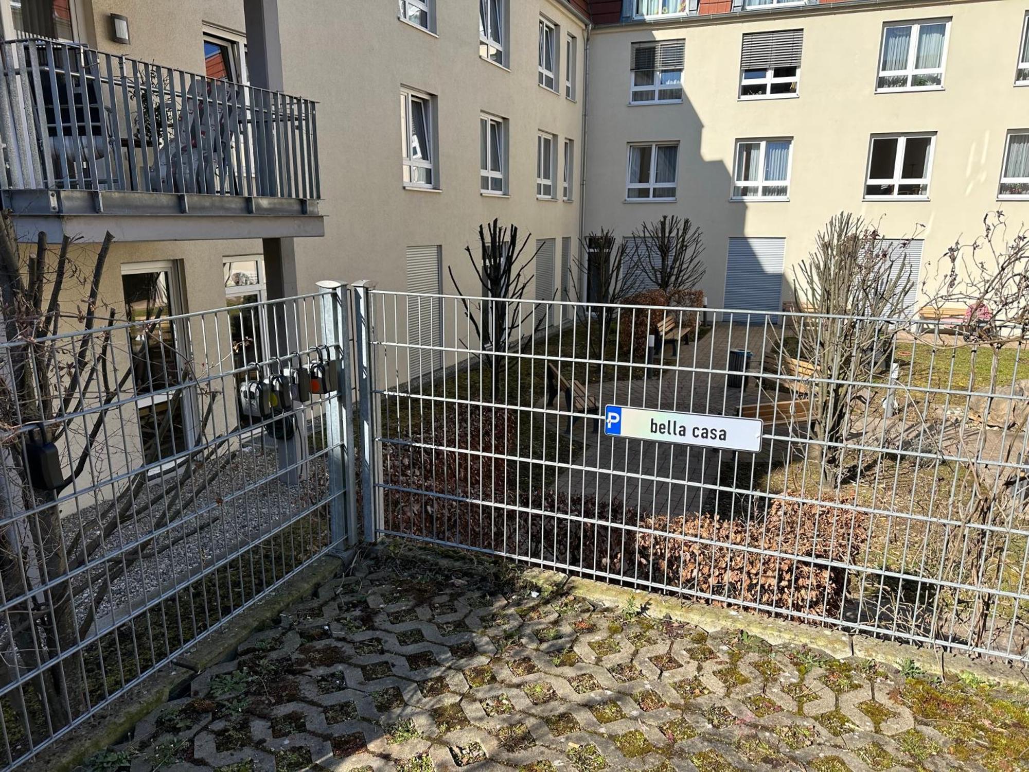 Bella Casa - Business&Family, 100M Zum Konzerteingang Schloss, Parkplatz, Smarttv, Netflix, Waschmaschine, 24H Checkin, 36Qm, Ap 12 Ludwigsburg Exteriör bild